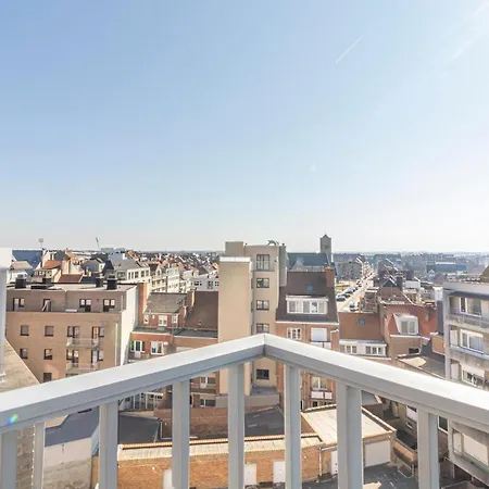 Zonnig Aan Zee In Mariakerke
