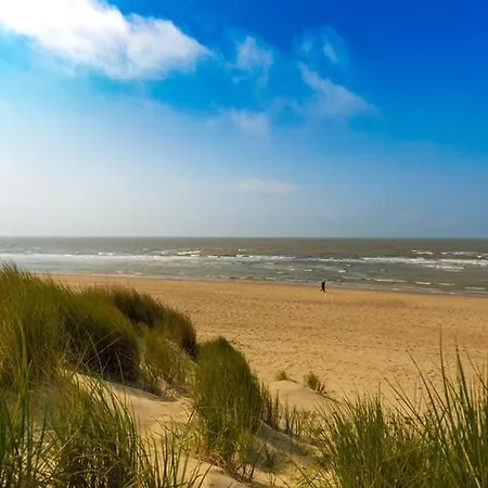 Apartment Zonnig Aan Zee In Mariakerke *