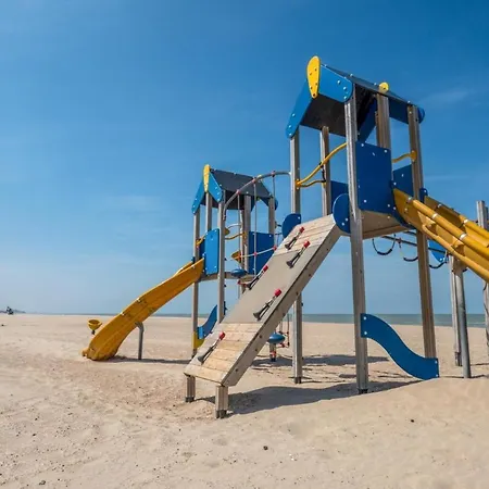 Zonnig Aan Zee In Mariakerke